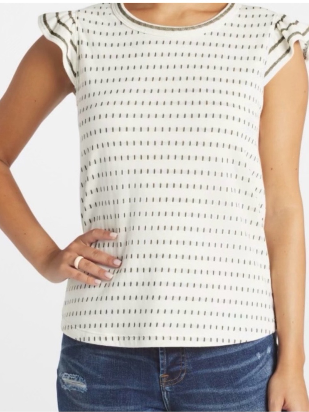 Pink Clover Jurmala‎ Flutter Sleeve Knit Top